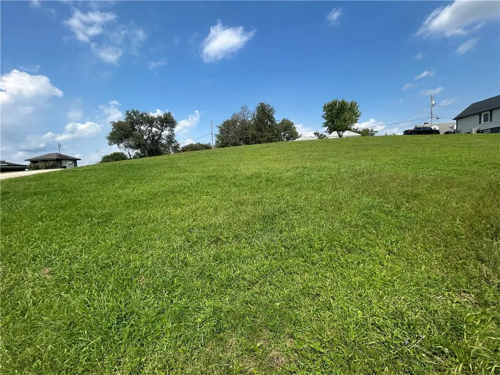 Lot 72 9th St, Donora, PA 15033 - #1