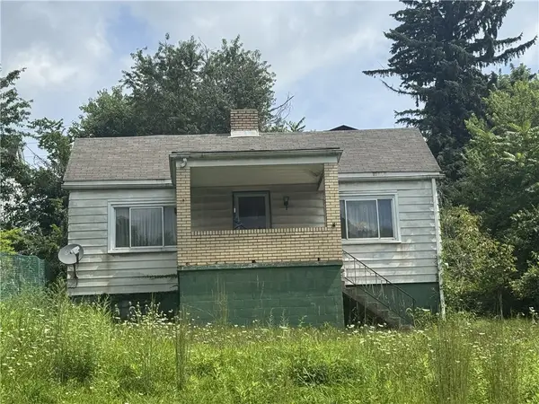 1521 Brinton Ave, Braddock, PA 15104