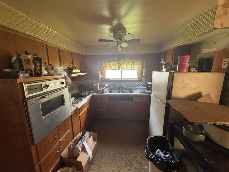 1521 Brinton Ave, Braddock, PA 15104 - #3