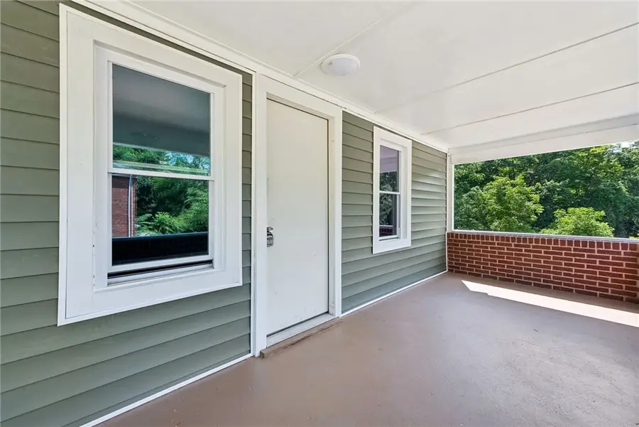 690 Brownstown Rd, North Huntingdon, PA 15647 - #3