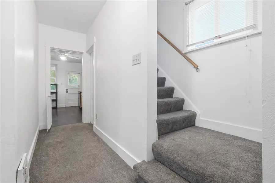 1264 Grove Rd, Pittsburgh, PA 15234 - #3