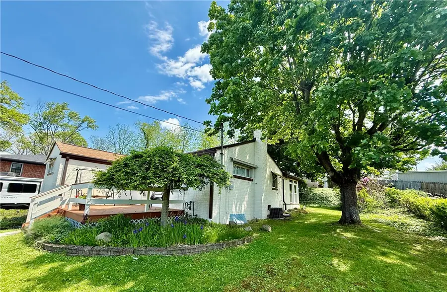 611 Stanton Ave, Mars, PA 16046 - #3