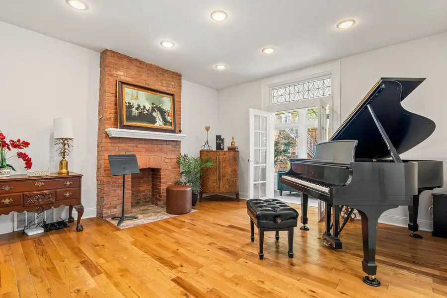 702 Bellefonte St, Pittsburgh, PA 15232 - #3