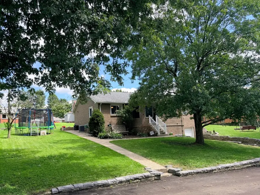 12 1st Ave, Burgettstown, PA 15021 - #3