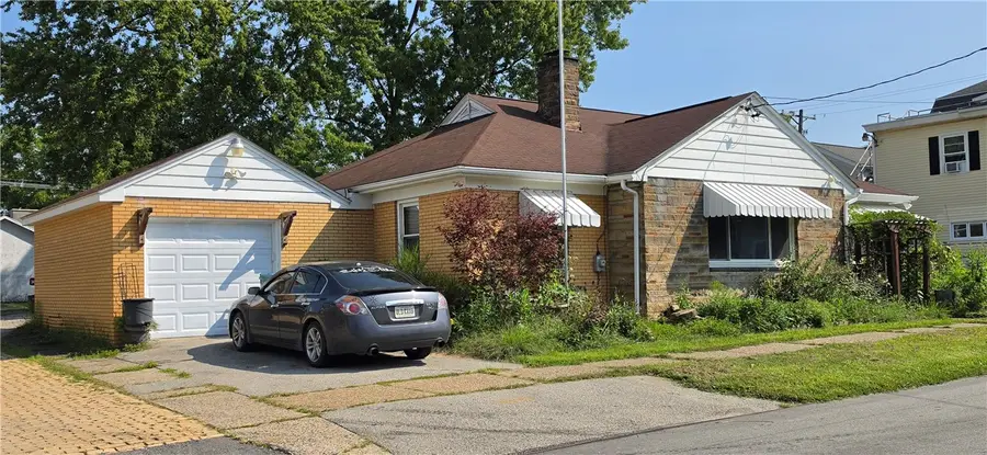 509 Church St, Indiana, PA 15701 - #2