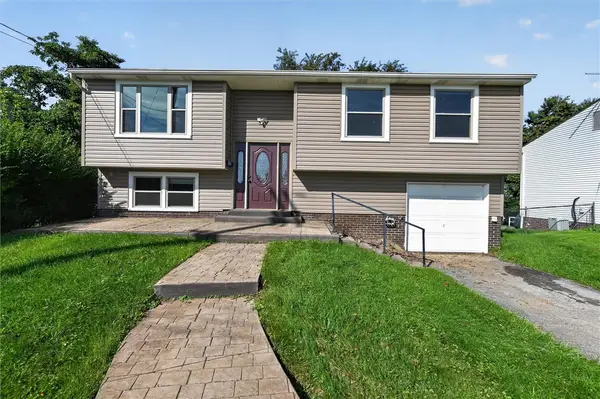 768 Illini Dr, Monroeville, PA 15146