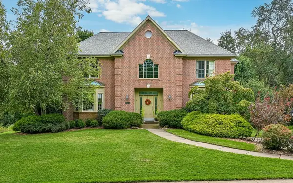 3166 Canterbury Dr, Allison Park, PA 15101
