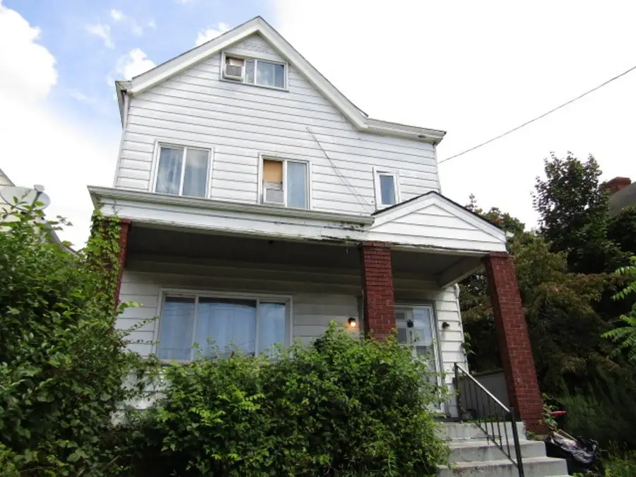 2912 Glen Mawr St, Pittsburgh, PA 15204 - #3