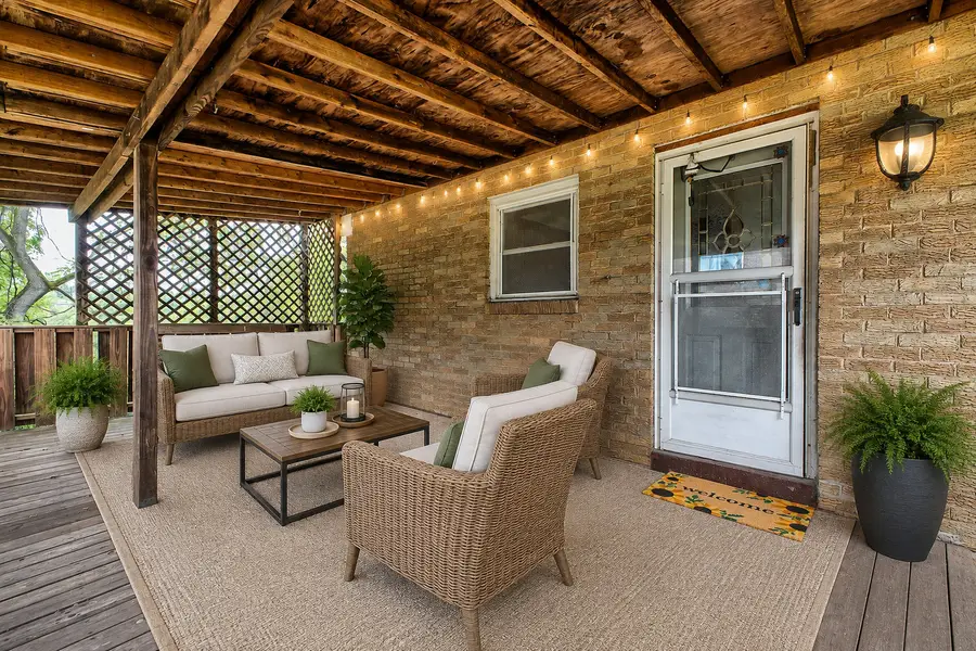 2040 Thomas Drive, North Huntingdon, PA 15642 - #2