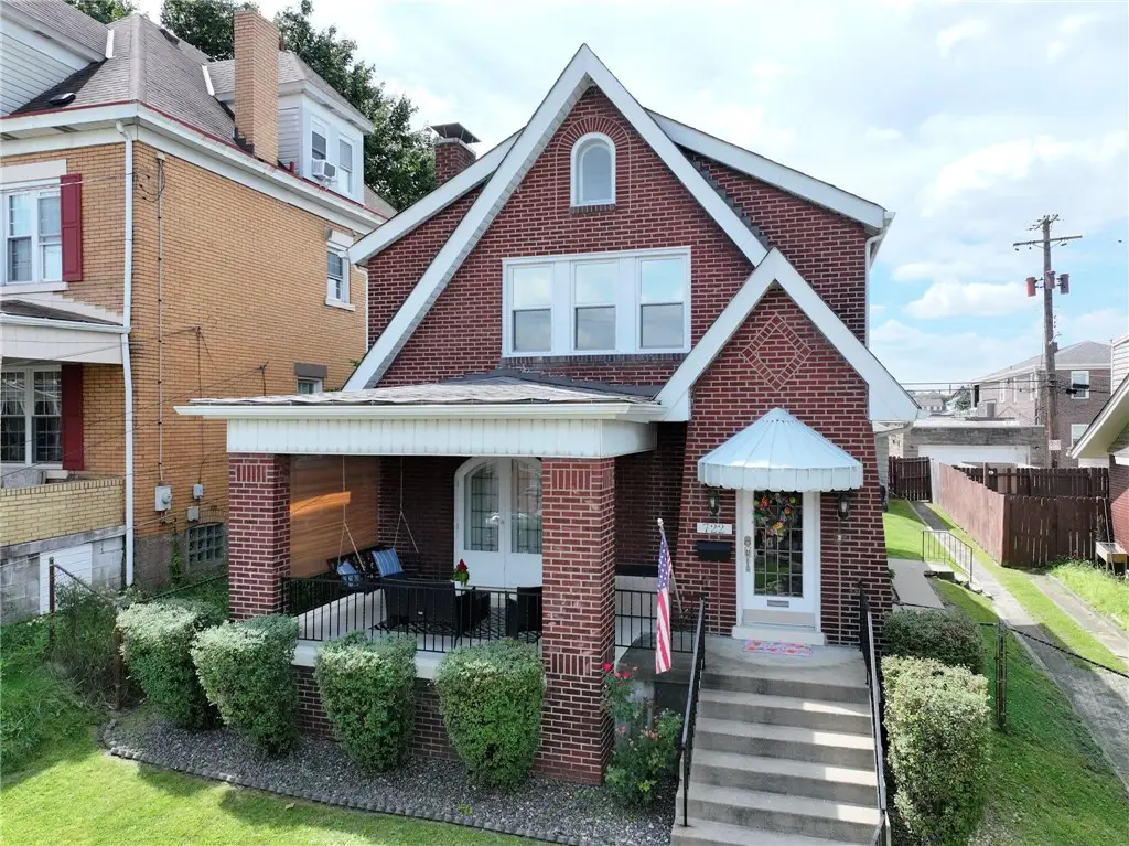 722 Bellaire Ave, Pittsburgh, PA 15226 - #1