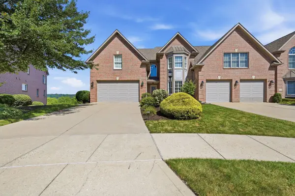 1571 Staunton Drive, Coraopolis, PA 15108