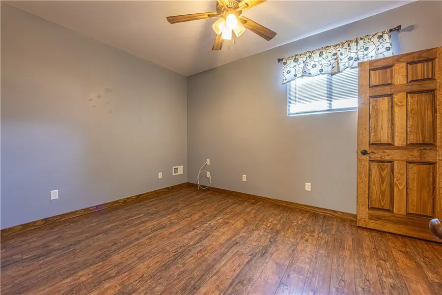 577 Woodside Old Frame Rd, Smithfield, PA 15478 - #3