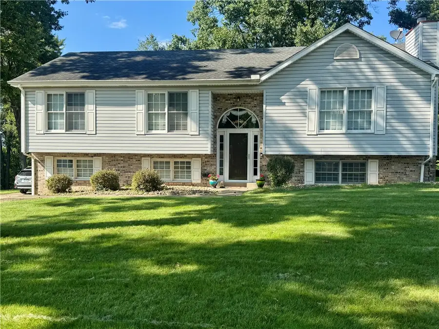 110 October Dr, Butler, PA 16002 - #2