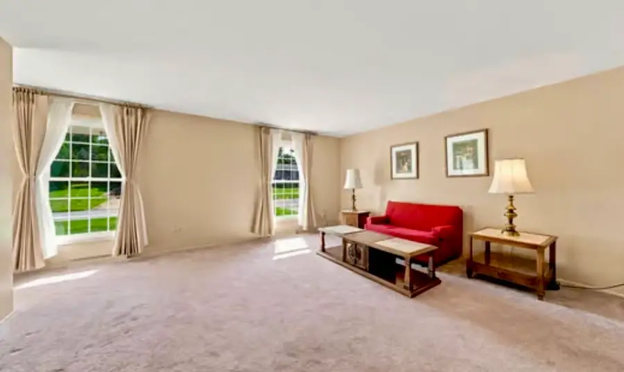 518 Cleveland Drive, Lower Burrell, PA 15068 - #3