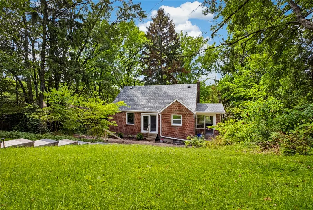 217 Curry Hollow Rd, West Mifflin, PA 15122 - #1