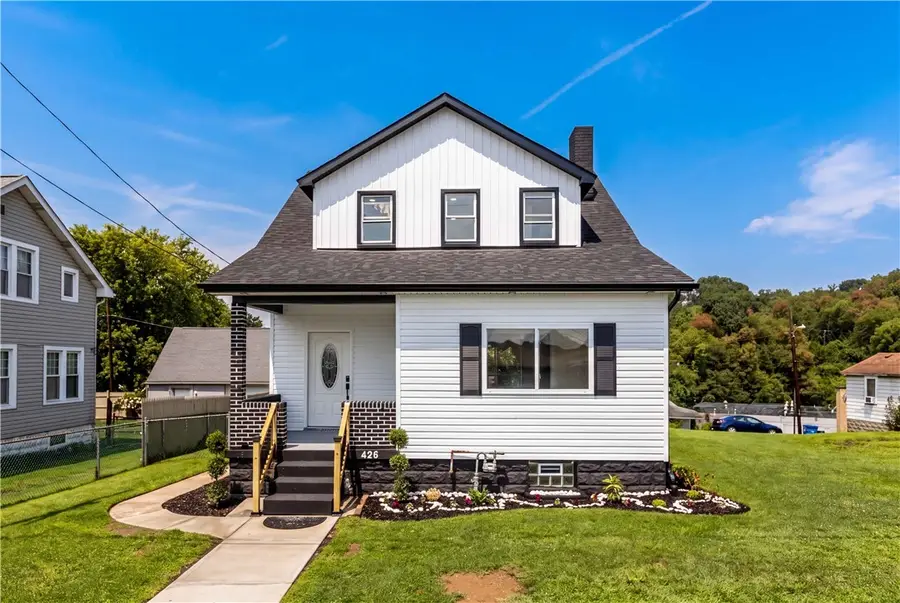 425 Peterson St, McKeesport, PA 15132 - #2