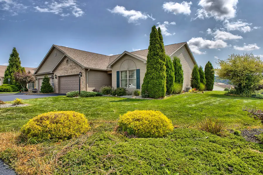 501 Kristi Drive, Greensburg, PA 15601 - #2