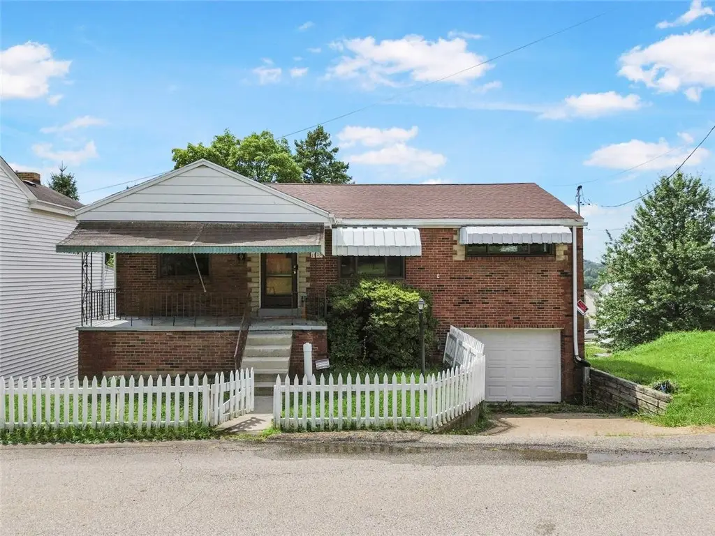 1818 Oakhurst St, Pittsburgh, PA 15210 - #1