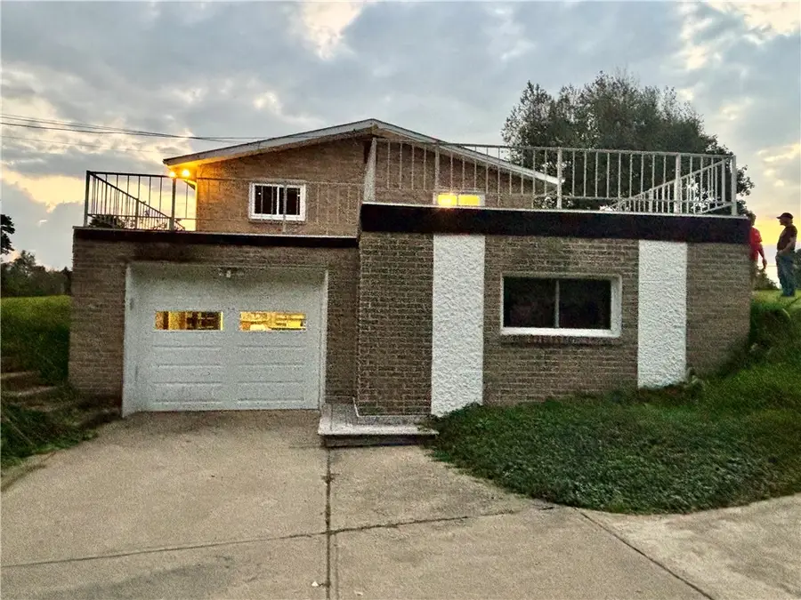 124 Fezell Rd, Freedom, PA 15042 - #3