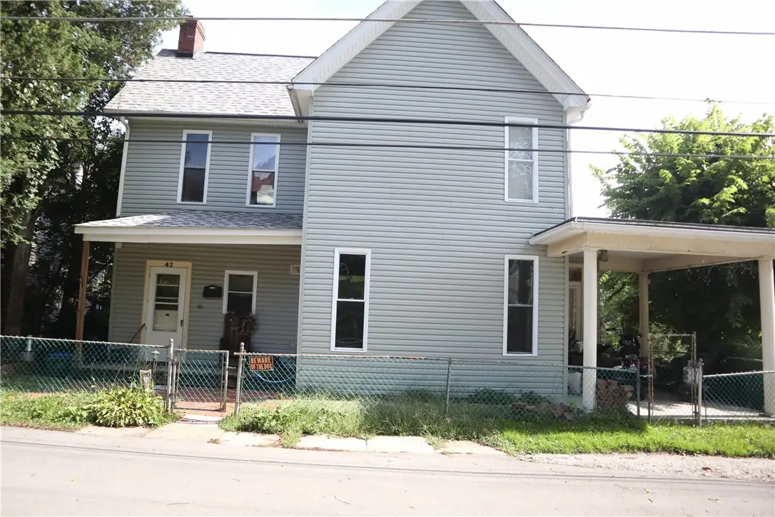 42 Pennsylvania Ave, California, PA 15419 - #1
