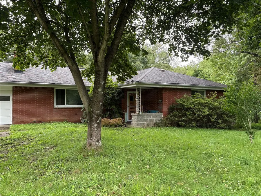 3228 Brodhead Rd, Aliquippa, PA 15001 - #2