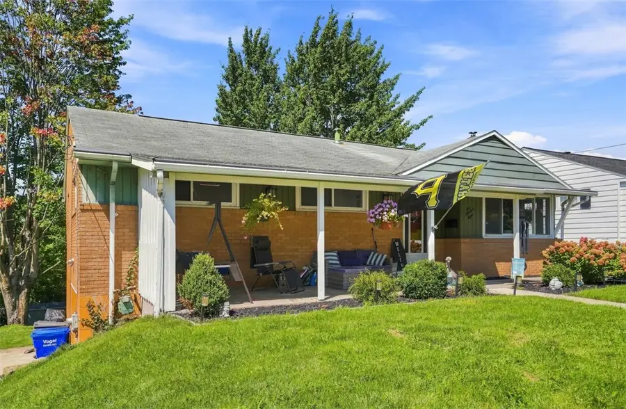 108 Hillside Dr, Zelienople, PA 16063 - #3