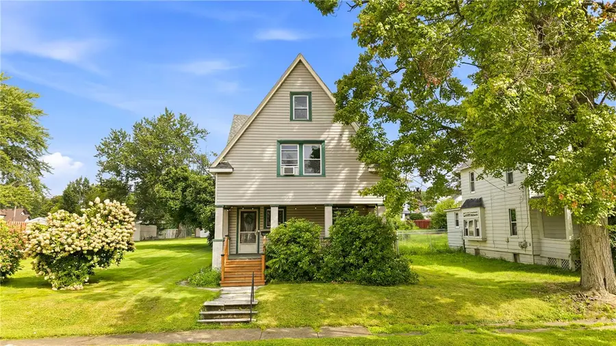 811 Alcoma St, Sharon, PA 16146 - #2