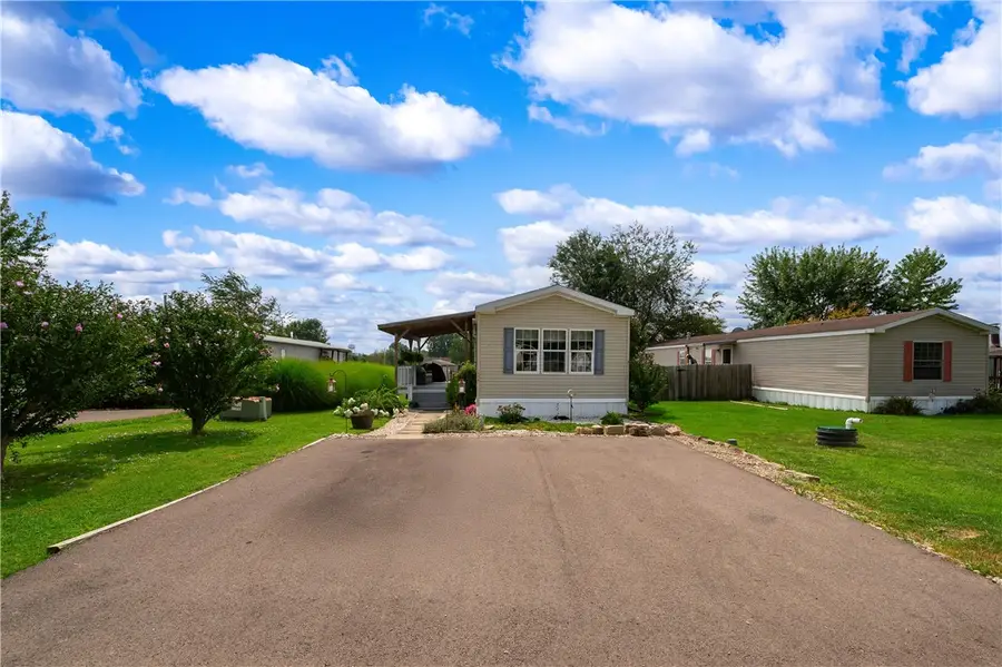170 Rolling Valley Ln, Butler, PA 16001 - #2