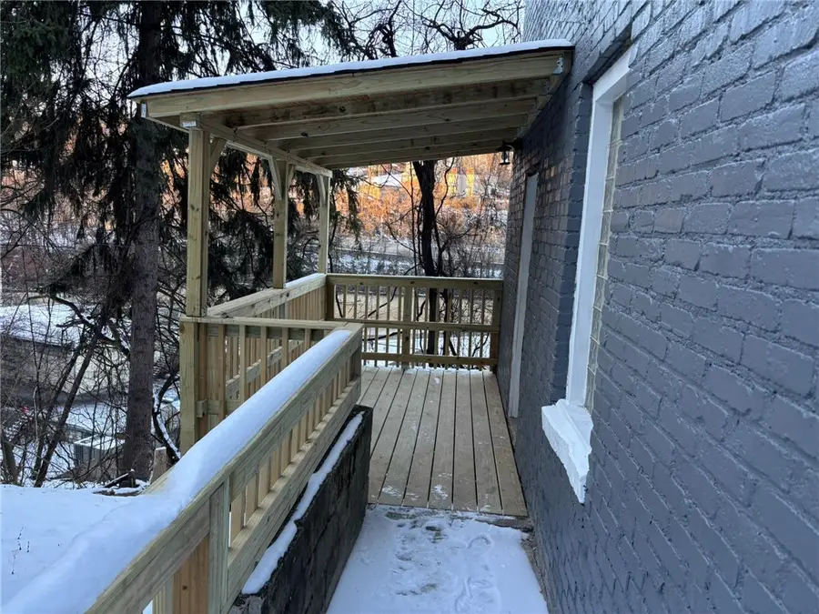 1320 Pioneer Ave, Pittsburgh, PA 15226 - #2