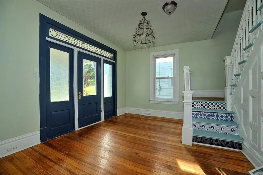 5 Wabash Avenue, Hickory, PA 15340 - #3