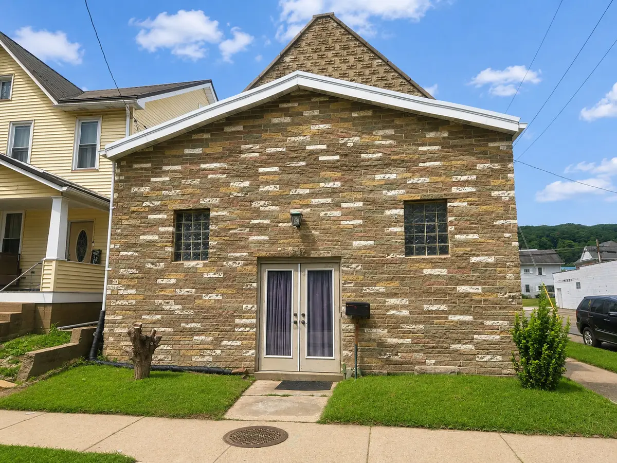 539 4th Ave., Ford City, PA 16226 - #1