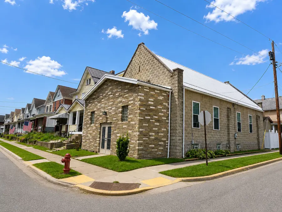 539 4th Ave., Ford City, PA 16226 - #3