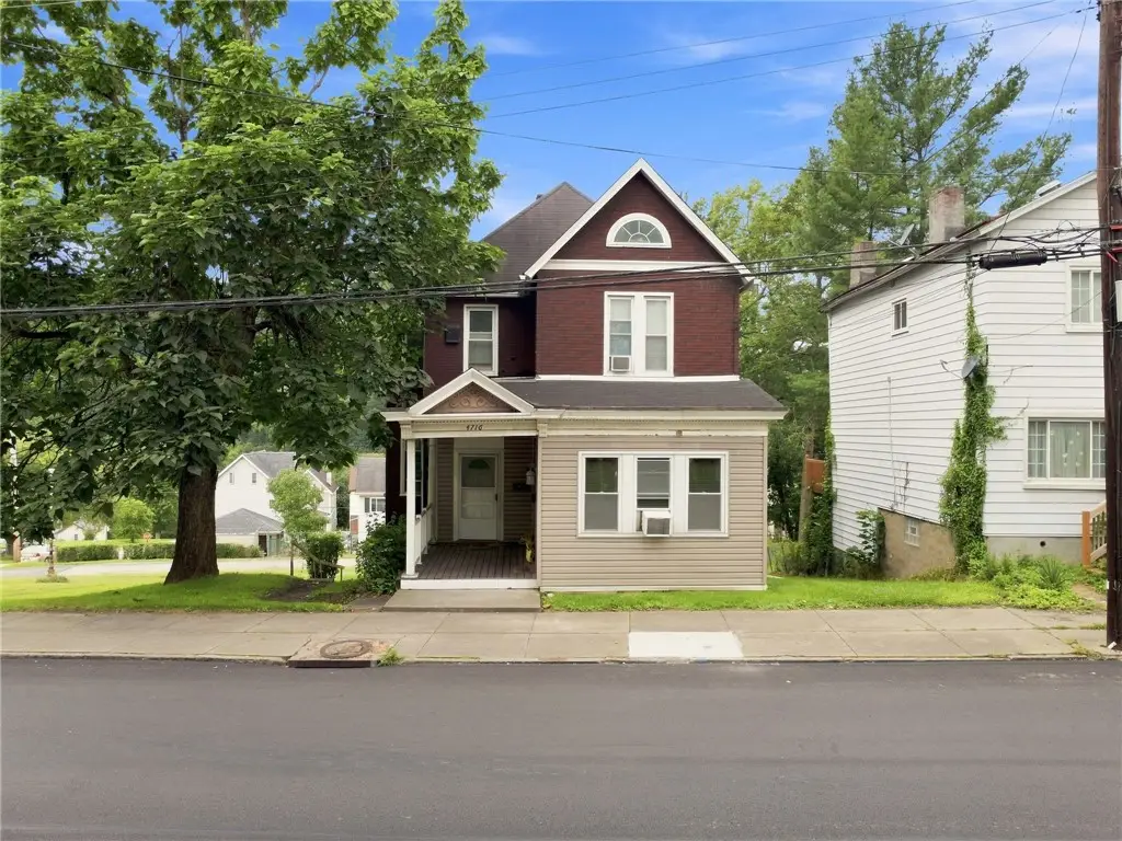 4716 Walnut St, McKeesport, PA 15132 - #1