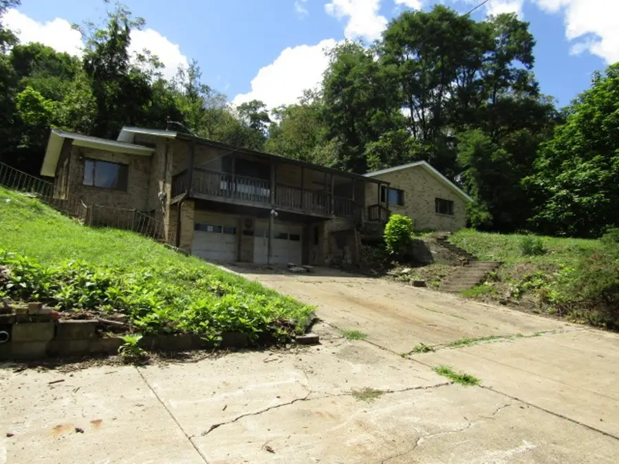 59 Petunia St, Pittsburgh, PA 15210 - #2