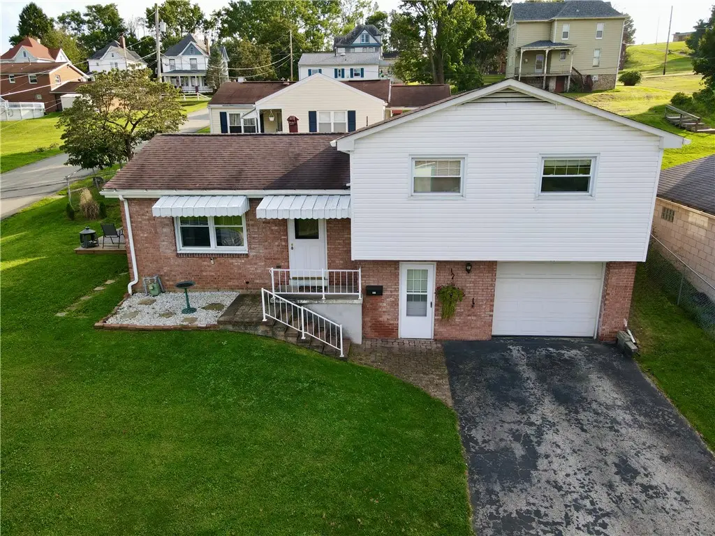 601 Stauffer Ave, Scottdale, PA 15683 - #1