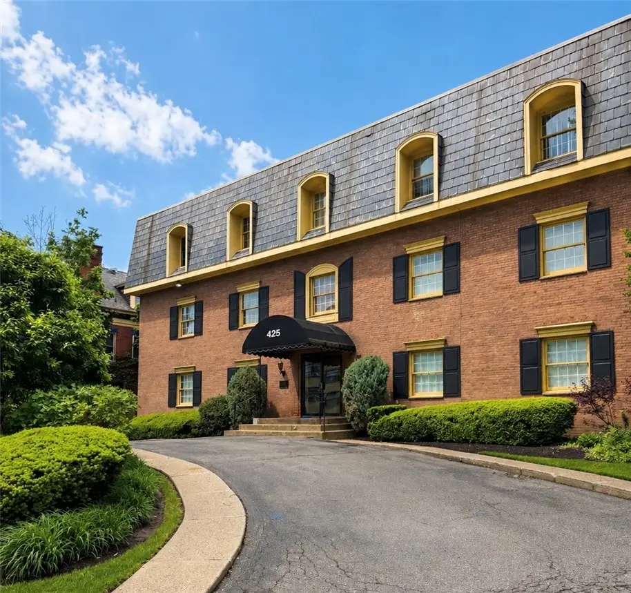 425 N Neville St #103, Pittsburgh, PA 15213 - #1