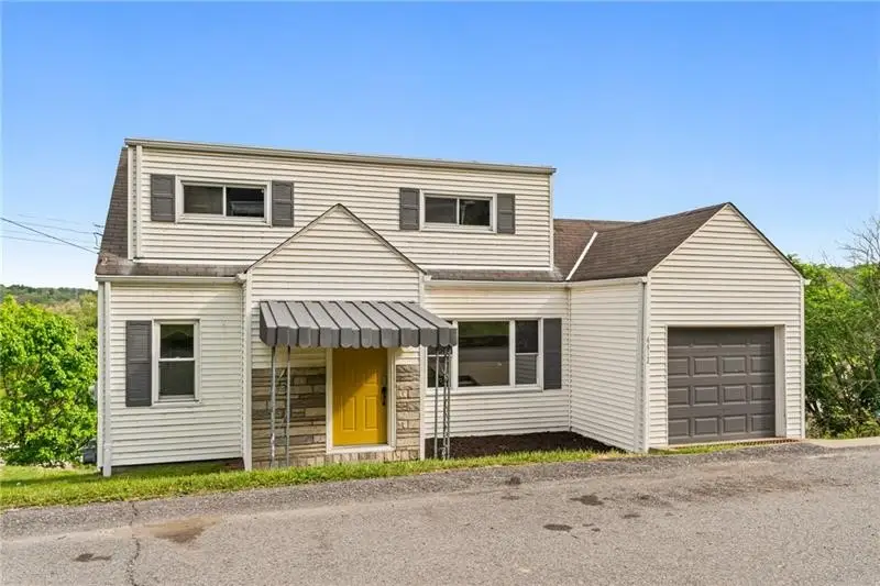 6612 Overlook St, South Park, PA 15129 - #2