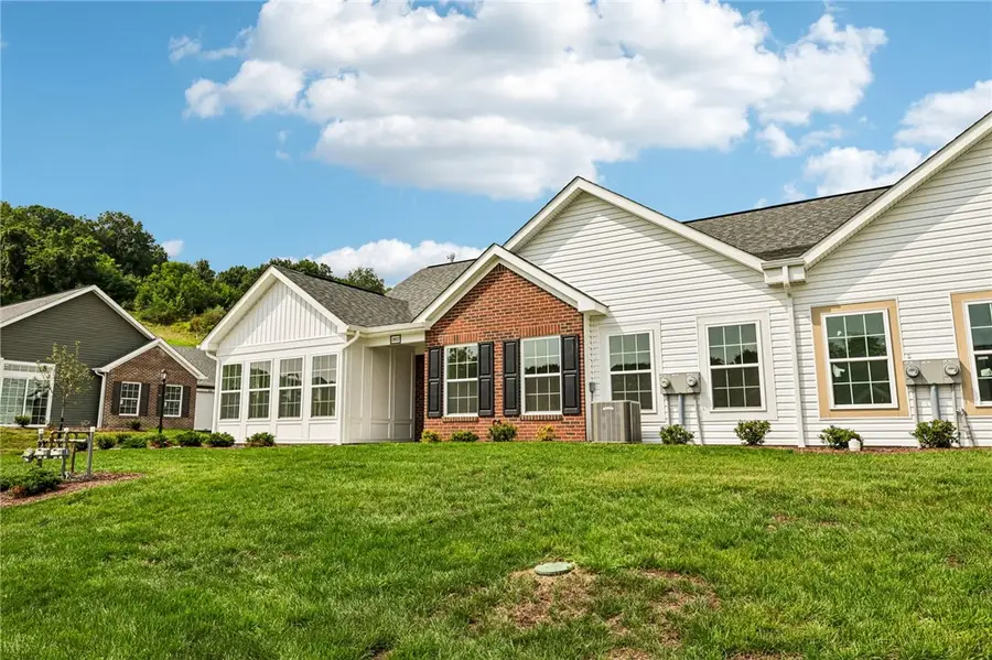 2022 Santypal Dr., Jackson, PA 16033 - #2