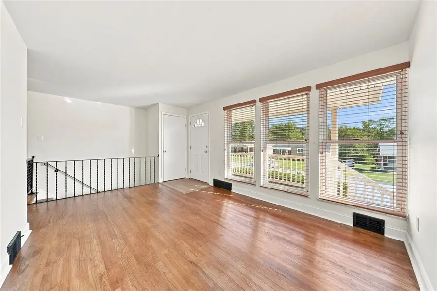 556 Anderson Ave, Pittsburgh, PA 15239 - #3