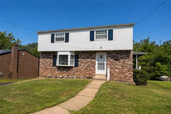 448 Rainier Dr, Pittsburgh, PA 15239