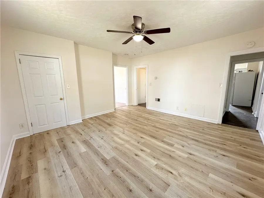 802 13th St, McKees Rocks, PA 15136 - #2