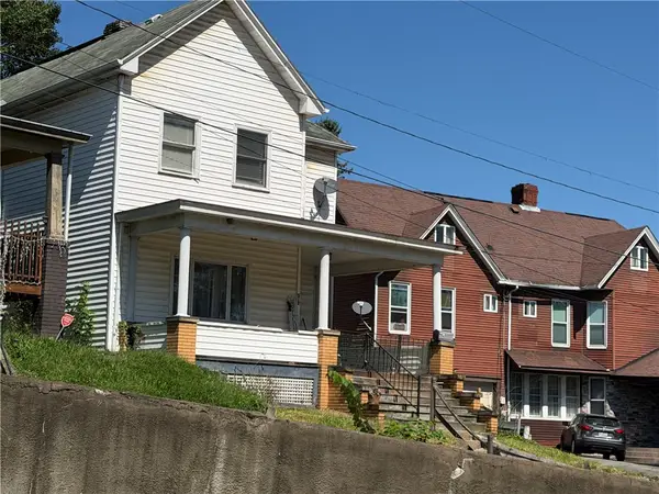 512 3rd St, Charleroi, PA 15022