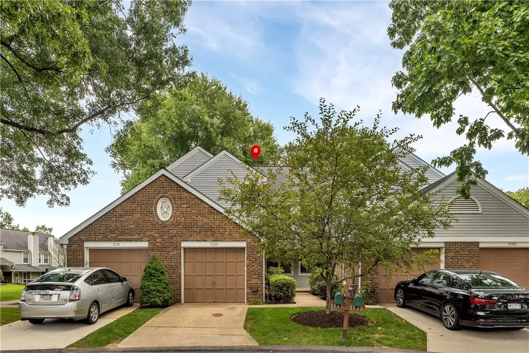 1535 Merion Lane, Oakmont, PA 15139 - #1