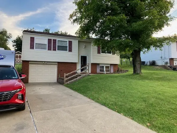 8 Cree Drive, Hempfield Twp, PA 15601