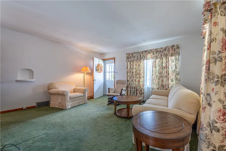 18 Connor St, Uniontown, PA 15401 - #3