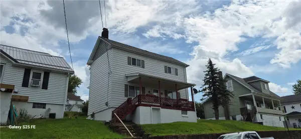 904 N Jefferson St, Connellsville, PA 15425