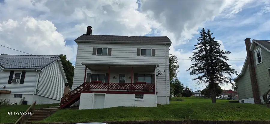 904 N Jefferson St, Connellsville, PA 15425 - #3