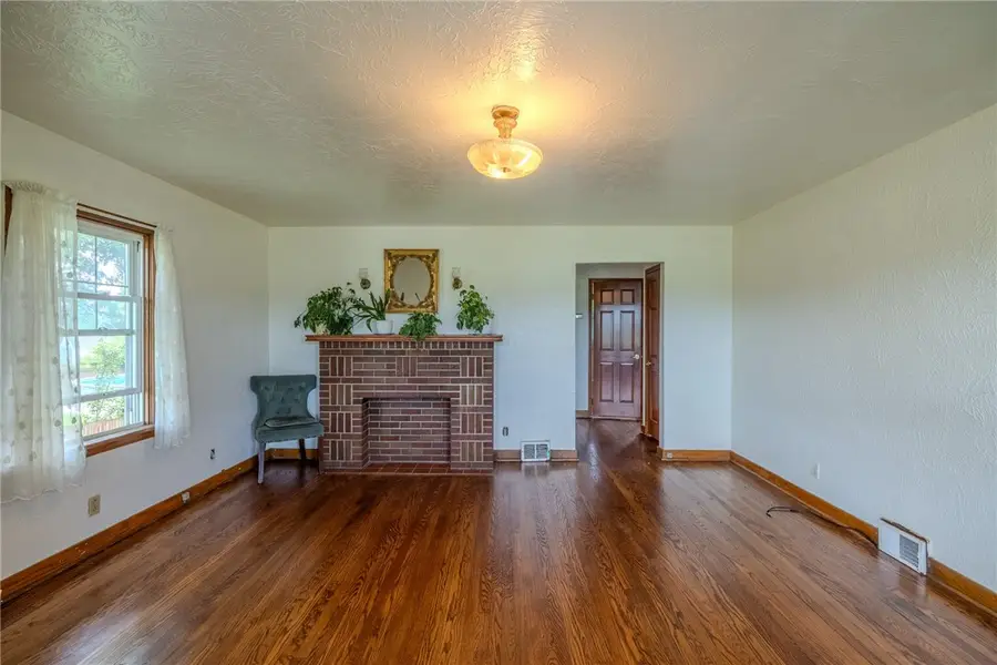 720 Park Avenue, Rostraver Township, PA 15012 - #3