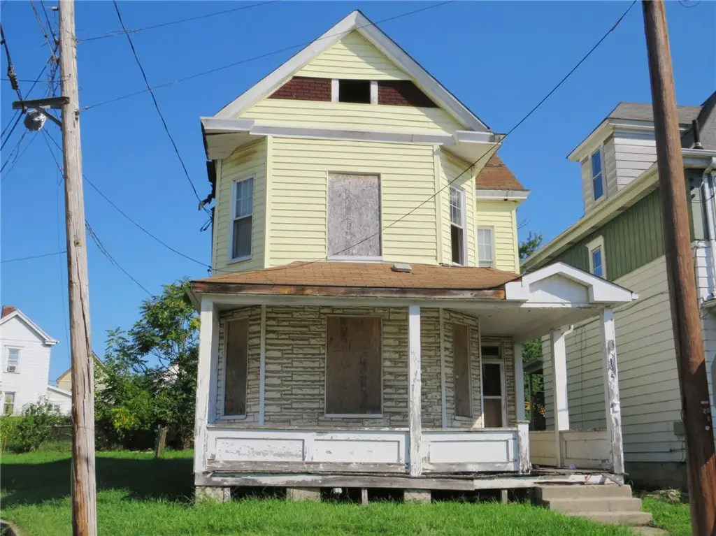 495 Fayette St, Washington, PA 15301 - #1