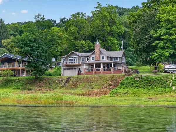 2298 Monterey Rd, Parker, PA 16049